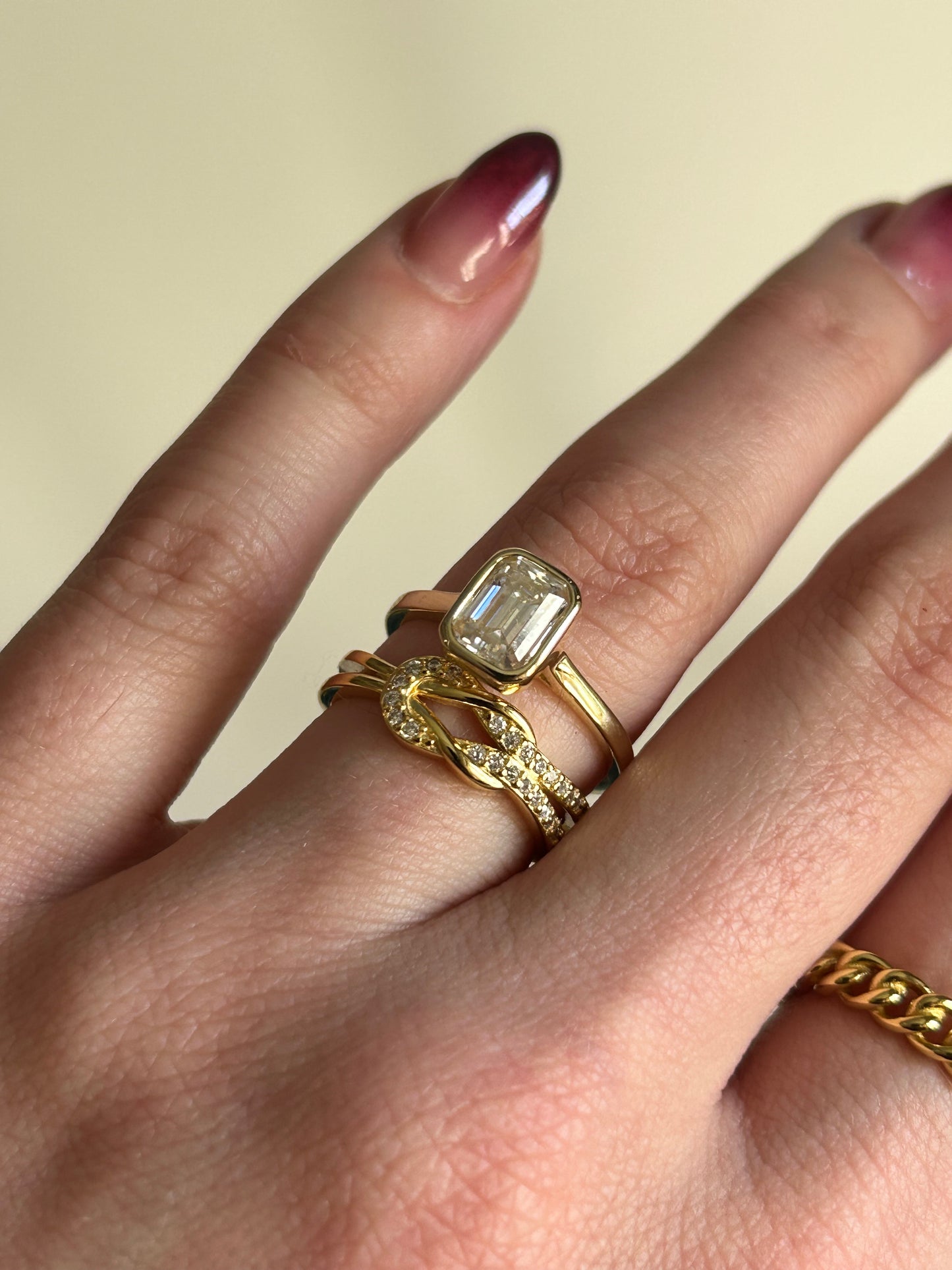 Moissanit Ring - Rectangle Radiant Cut - Bezel - VORBESTELLUNG