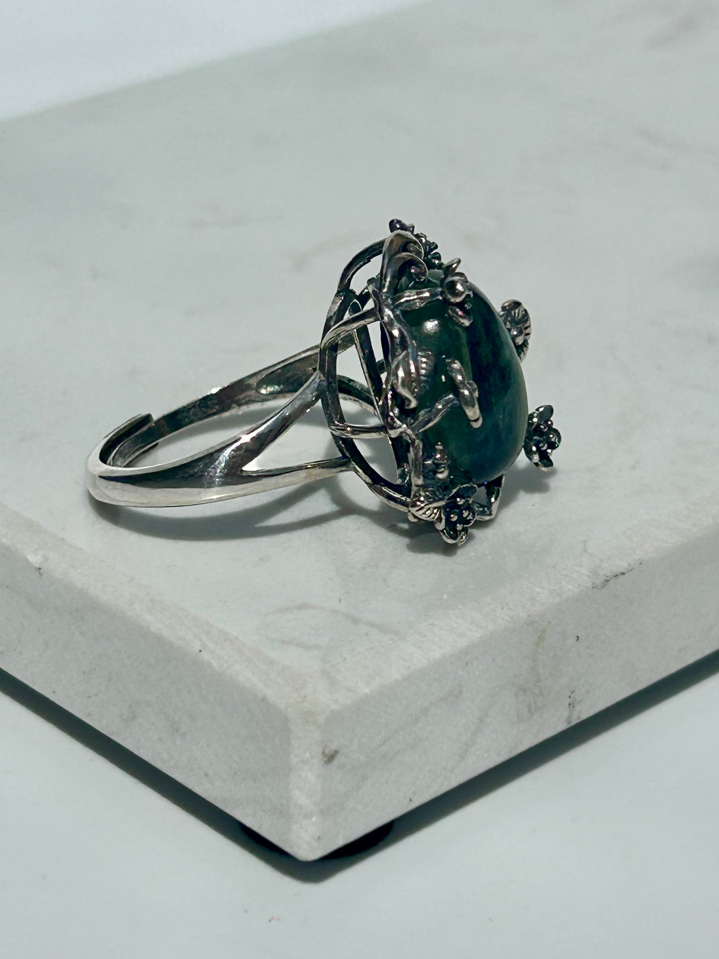 Ring 'Anemone' - Mermaid Collection