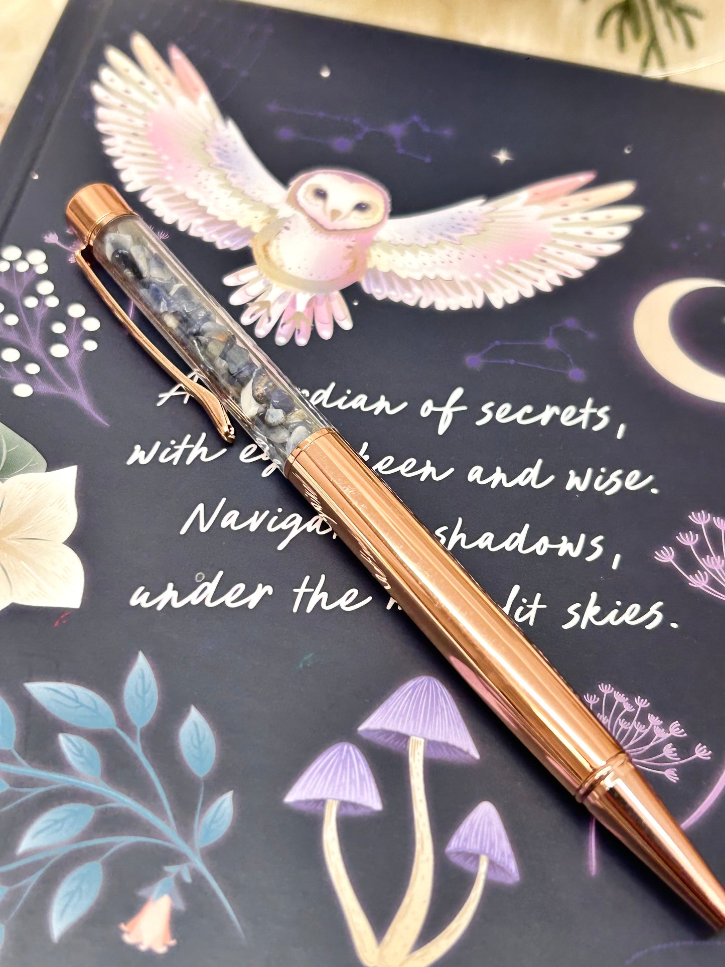 Night Owl - Notizbuch mit Sodalith Stift