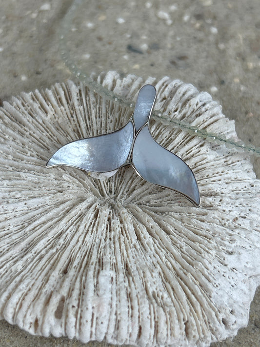 Perlmutt Delfinflosse - 925 Silber