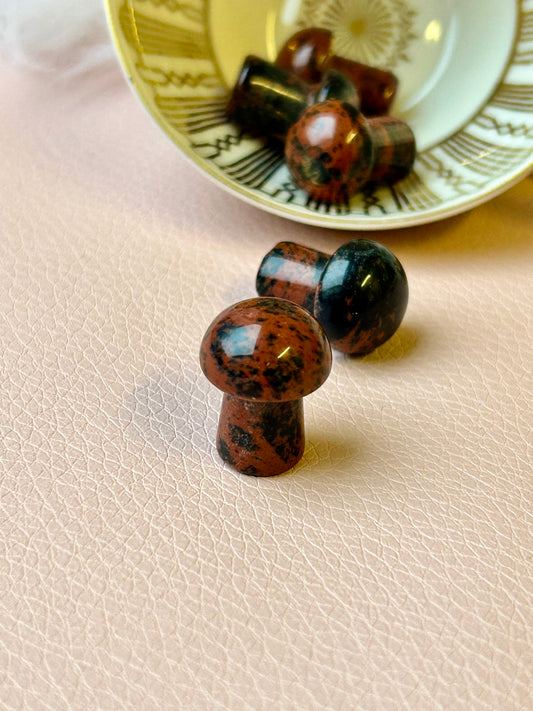 Mahagoni Obsidian Pilz