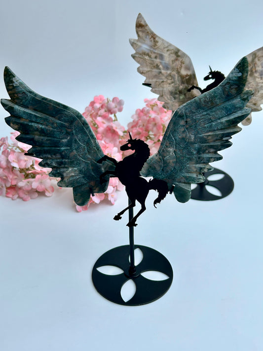 Moosachat Einhorn mit schwarzer Halterung - B